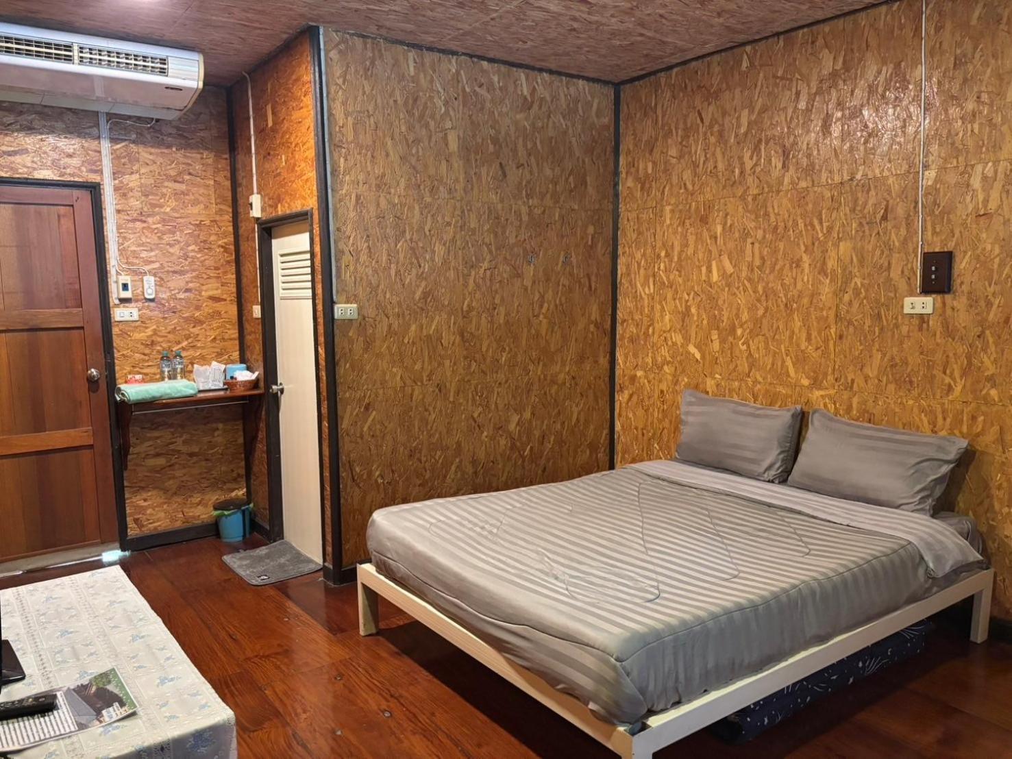 Hotel แพจิตรธาดาธารน้ำ Tha Kradan Exterior foto