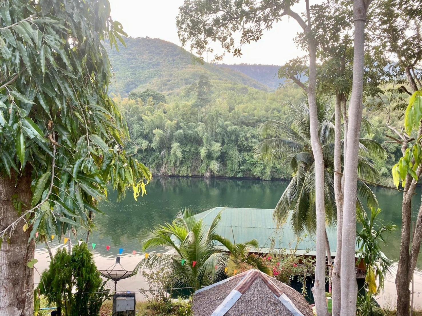 Hotel แพจิตรธาดาธารน้ำ Tha Kradan Exterior foto